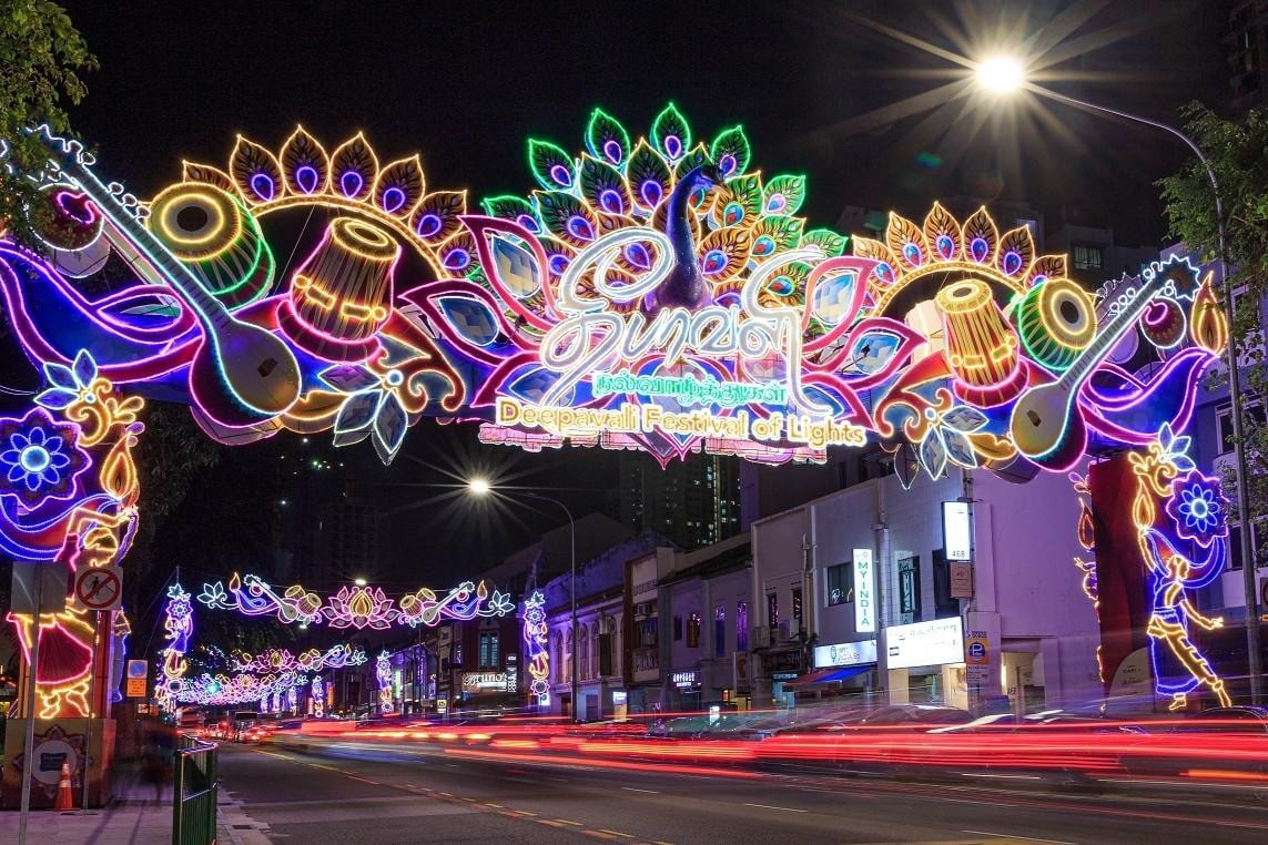 The Colors of Little India During Deepavali: A Visual Celebration in Singapore Photography